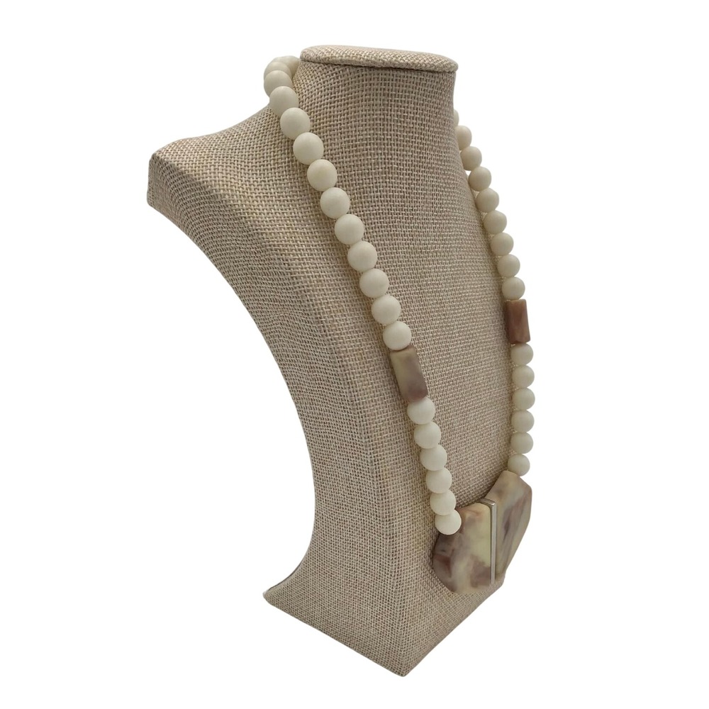 VTG Amway Artistry Modernist Cream Beaded Statement Necklace Marbled Resin 19"